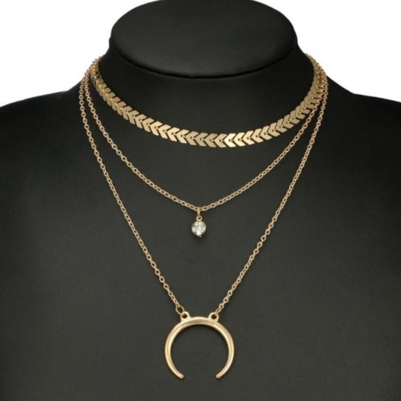 NEW triple layer necklace - Picture 3 of 6